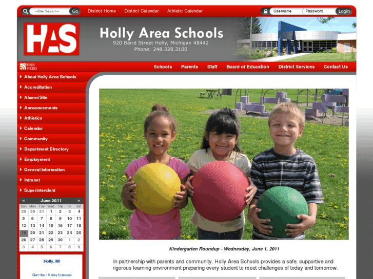 www.hollyareaschools.com