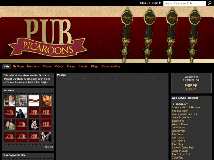 www.picaroonspub.com