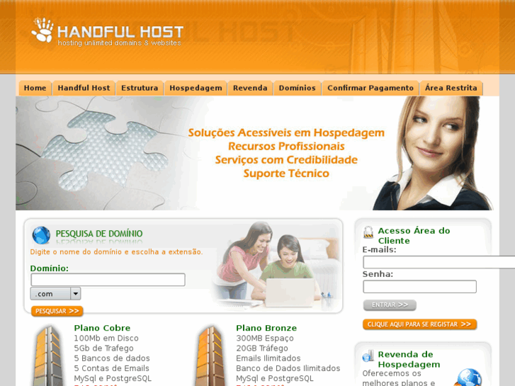 www.handfulhost.com