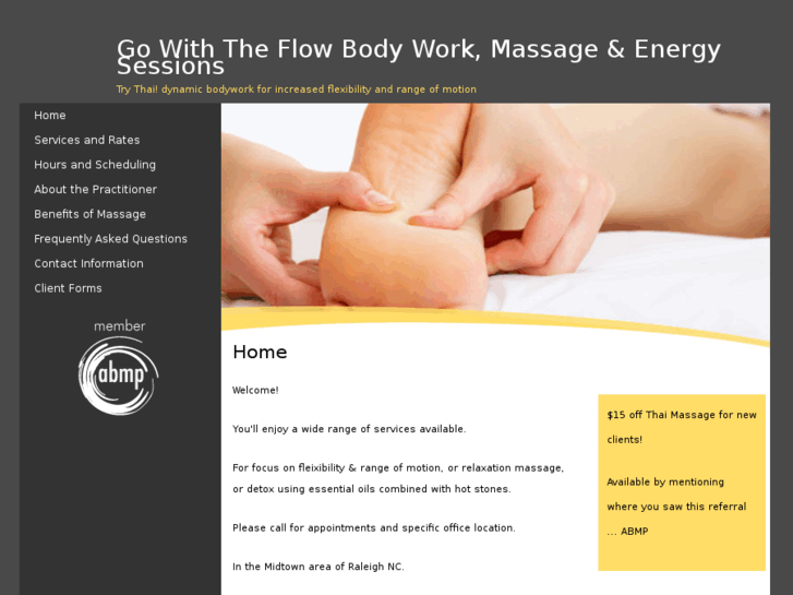 www.gowiththeflowmassage.com