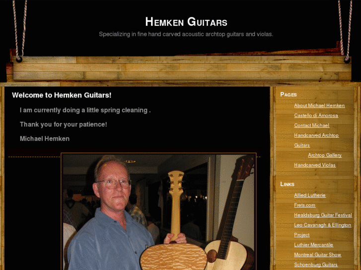 www.hemkenguitars.com