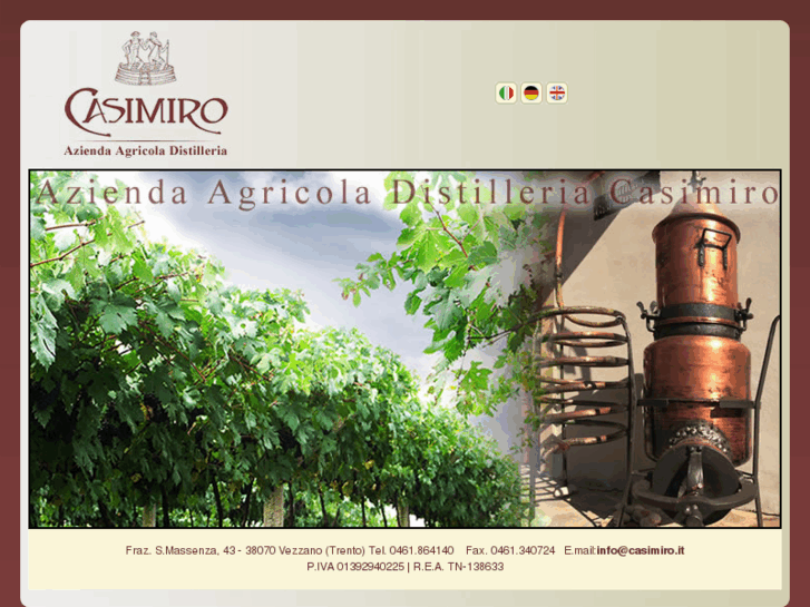 www.distilleriacasimiro.com
