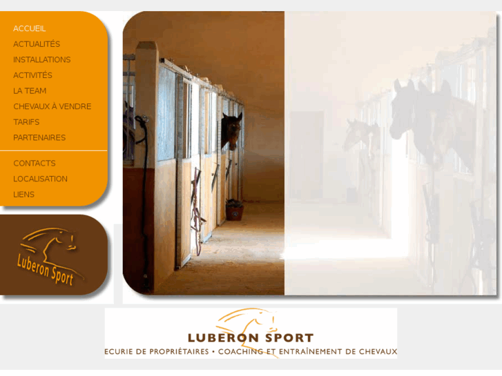 www.ecurieluberonsport.com