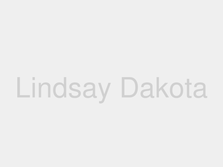 www.lindsaydakota.com