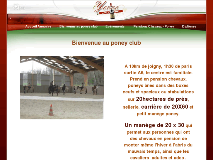 www.poney-club-des-champchardons.com