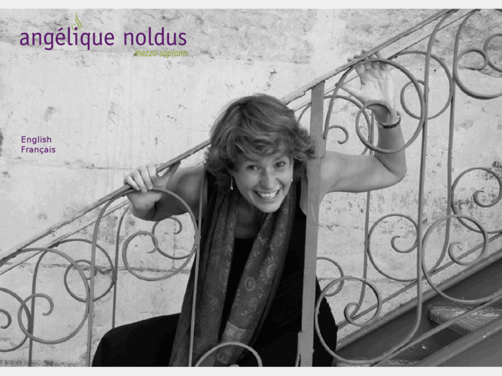 www.angelique-noldus.com