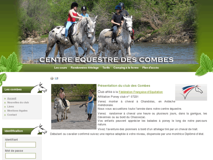 www.equitationlescombes.com