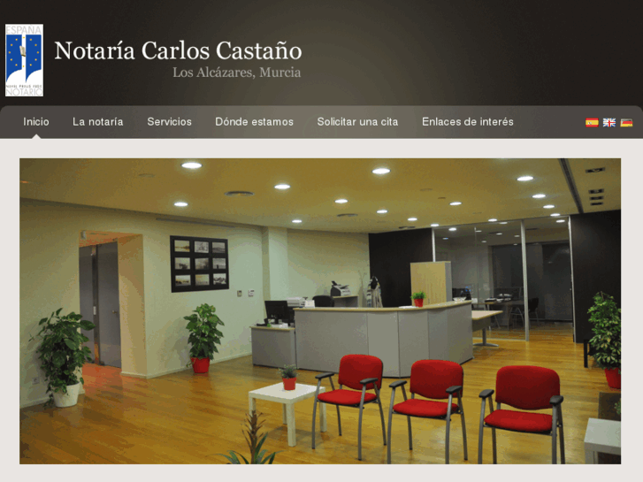 www.notariacarloscastano.com