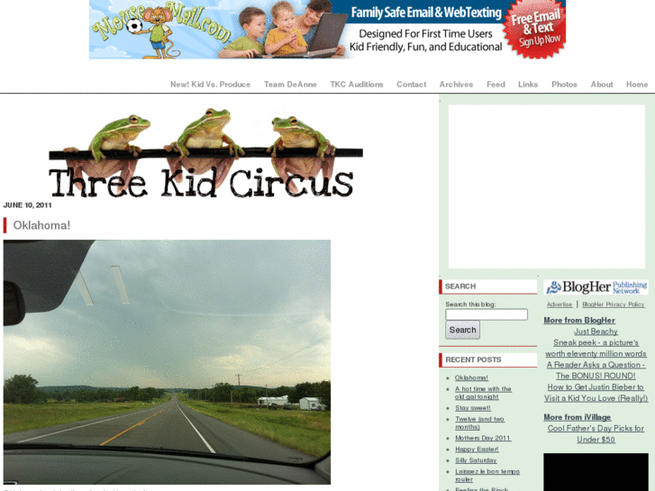 www.thethreekidcircus.com