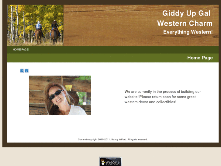 www.giddyupgalwesterncharm.com