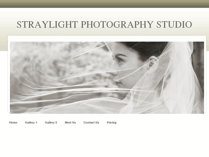 www.straylightphotostudio.com