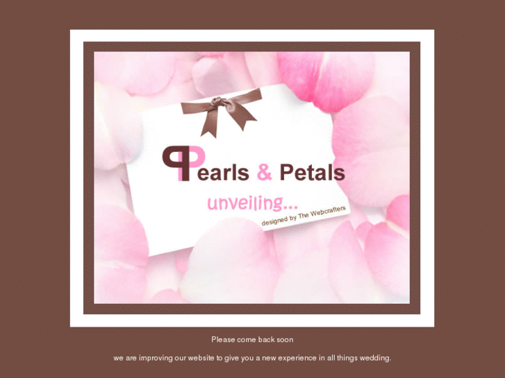 www.pearlsandpetals.com