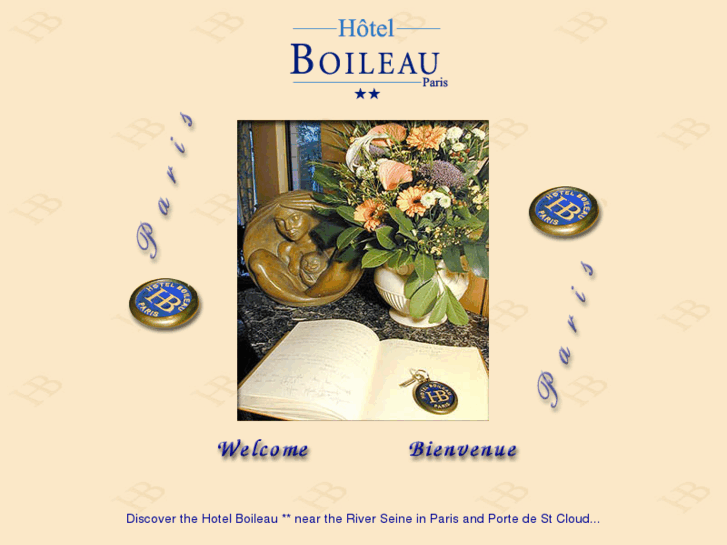 www.paris-hotel-boileau.com