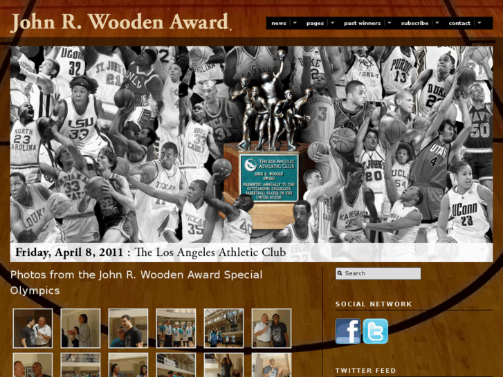 www.woodenaward.com