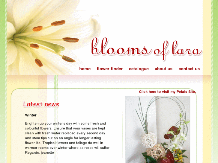 www.bloomsoflara.com
