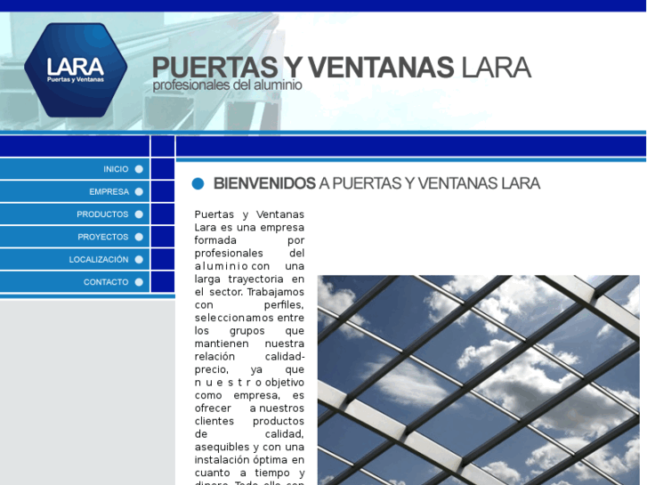 www.puertasyventanaslara.com