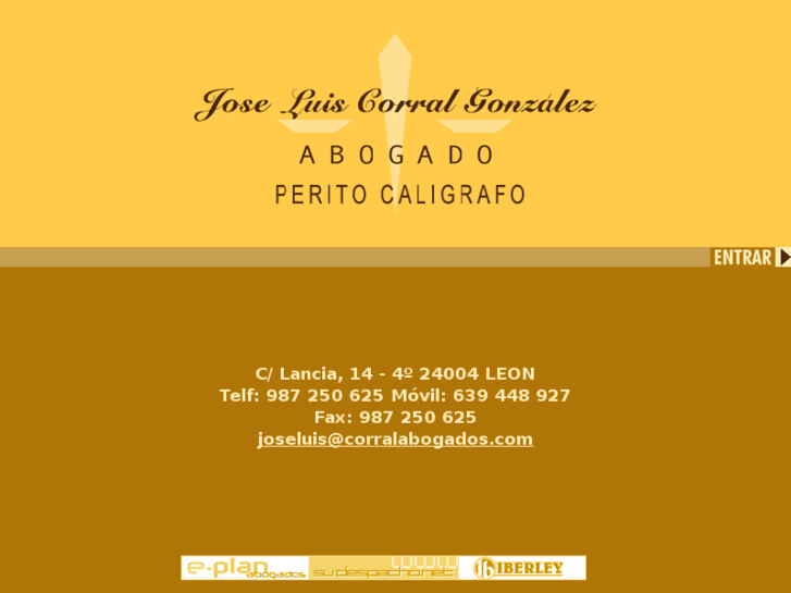 www.corralabogados.com