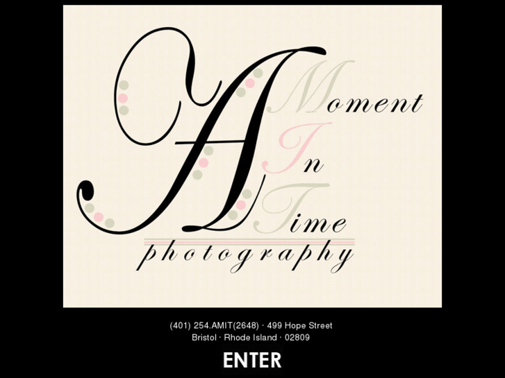 www.amomentintimephotographyri.com