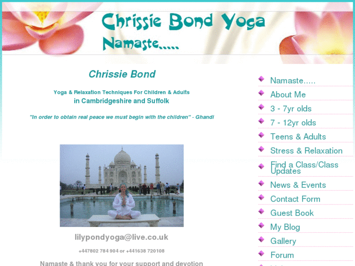 www.chrissiebondyoga.com