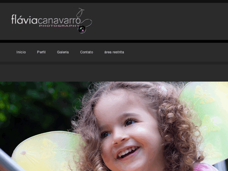 www.flaviacanavarro.com