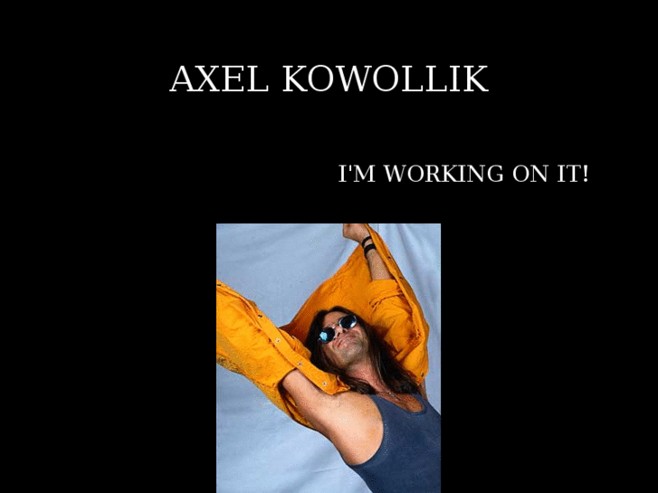 www.axelkowollik.com