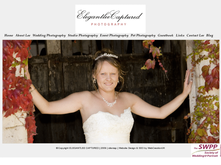 www.elegantleecaptured.com