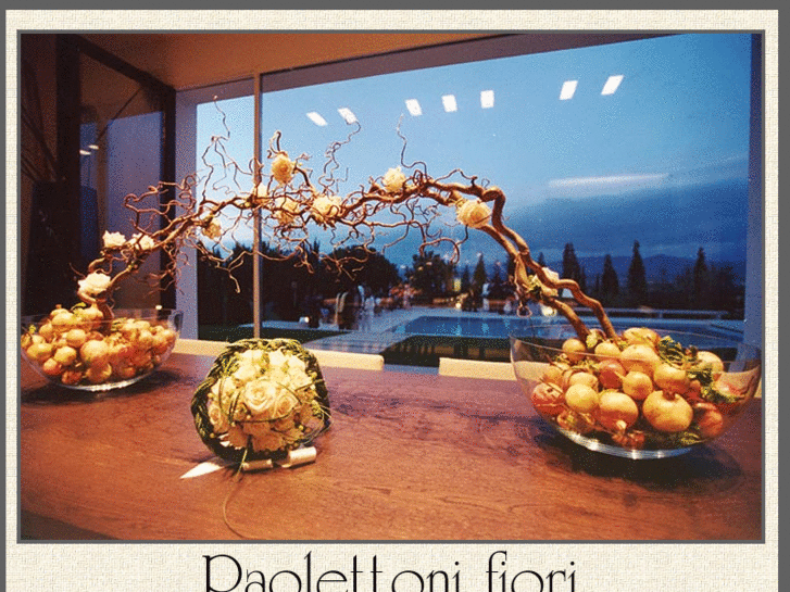 www.paolettonifiori.com