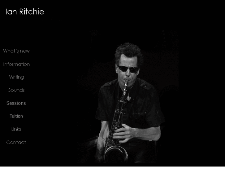 www.ian-ritchie.com