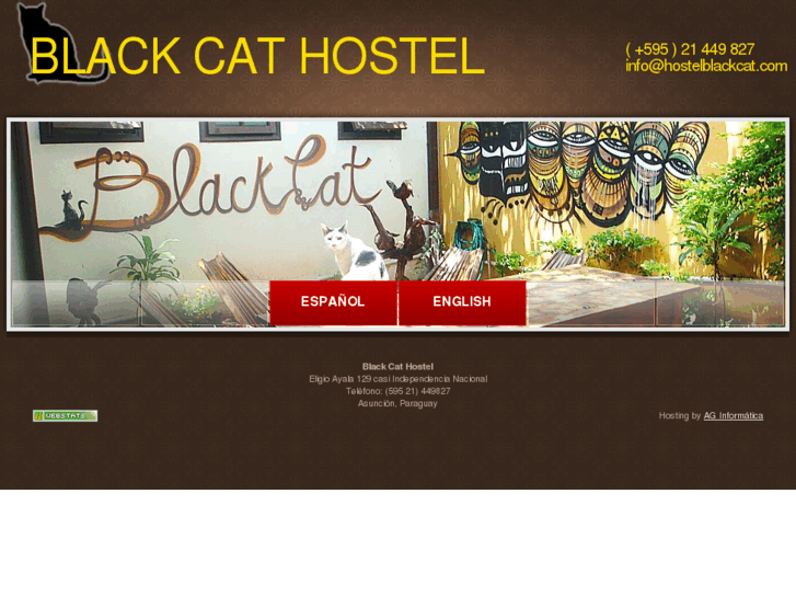 www.hostelblackcat.com