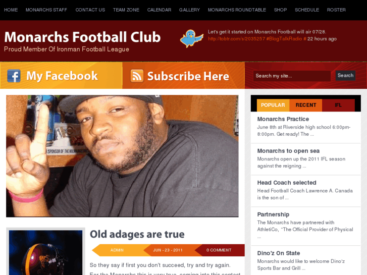 www.monarchsfootballclub.com