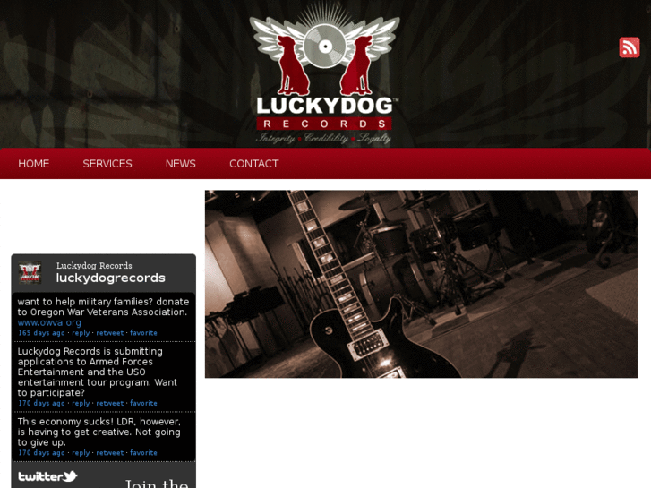 www.luckydogrecords.com