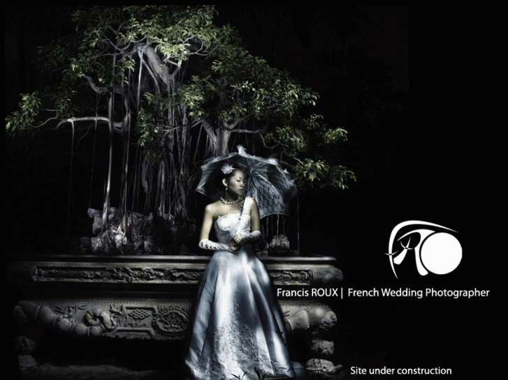 www.flowlightwedding.com