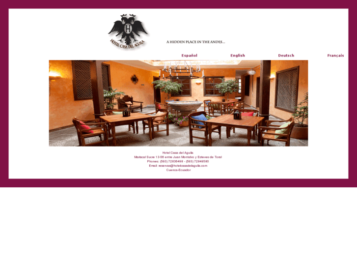 www.hotelcasadelaguila.com