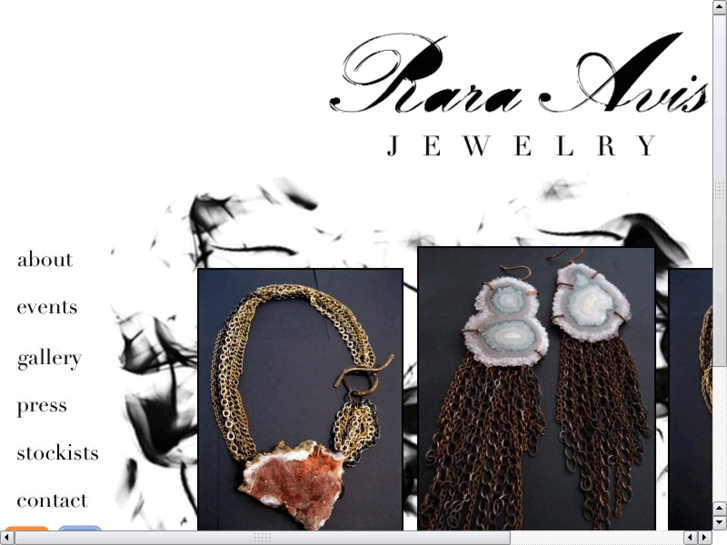 www.raraavisjewelry.com