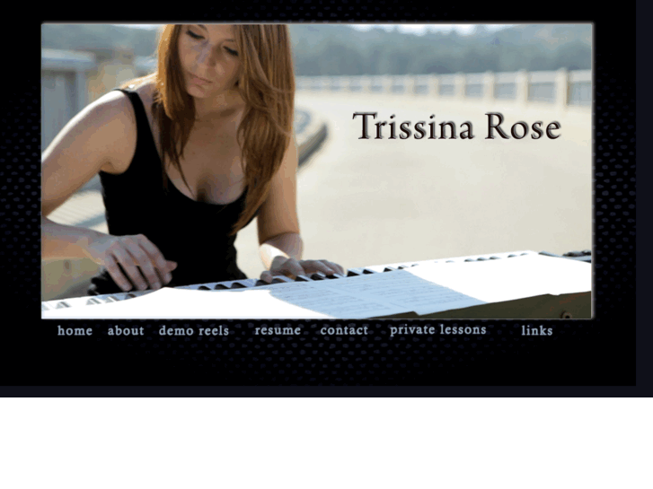 www.trissinarose.com