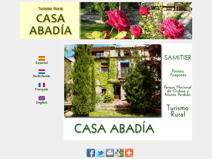www.casaabadia.com