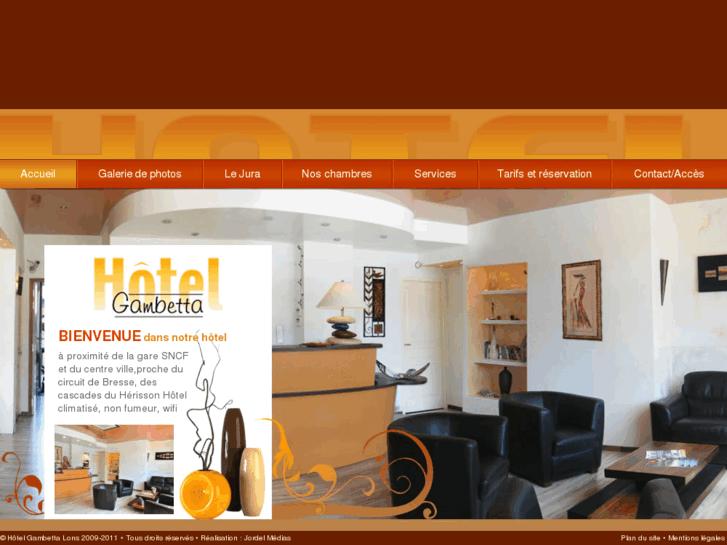 www.hotel-gambetta-lons.com