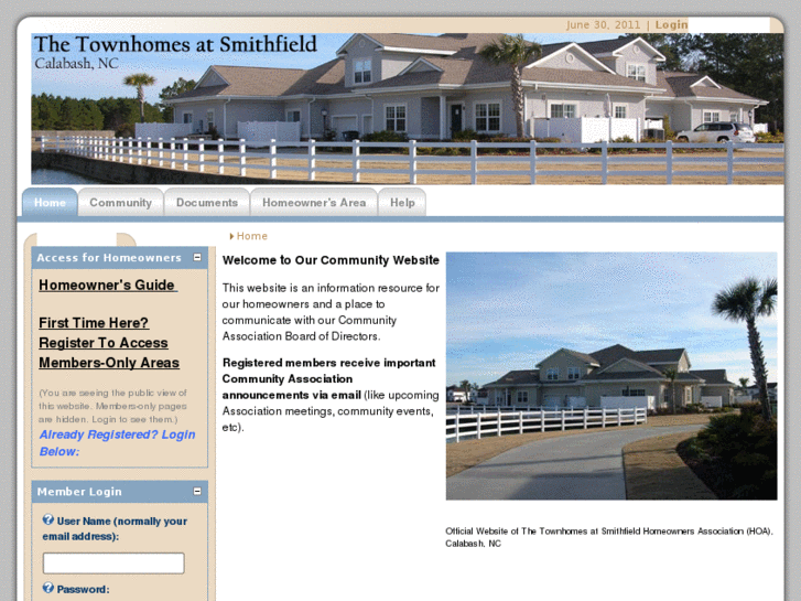 www.townhomesatsmithfield.com