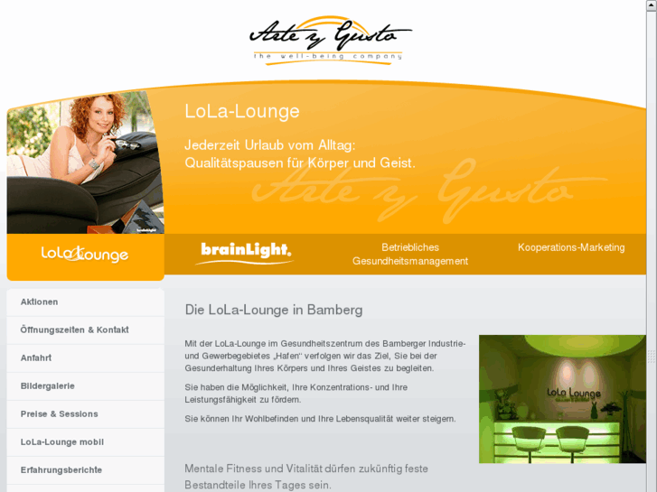 www.lola-lounge.com