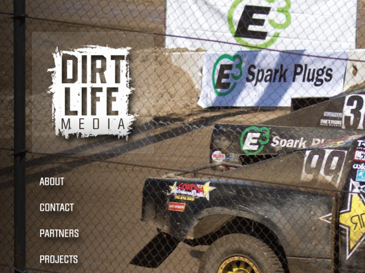 www.dirtlifemedia.com