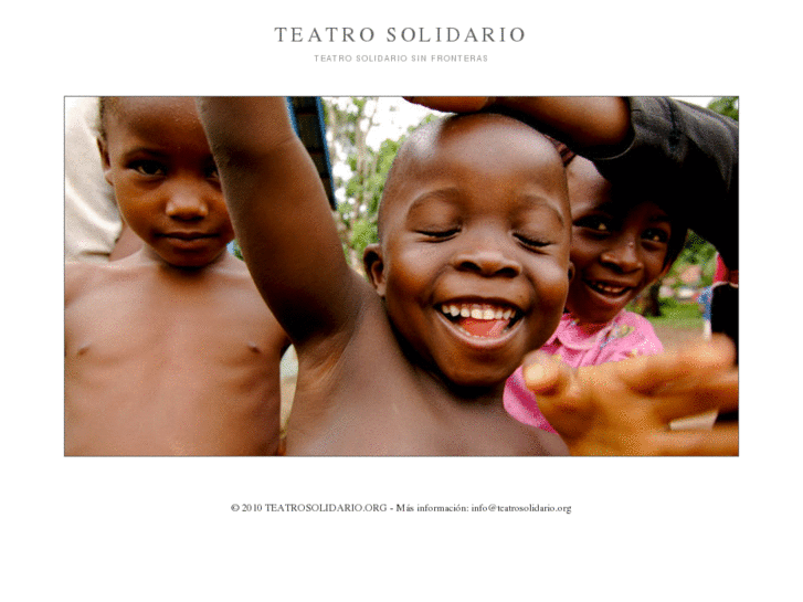 www.teatrosolidario.org