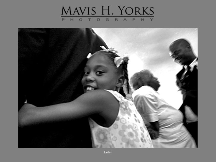 www.mavisyorksphotography.com