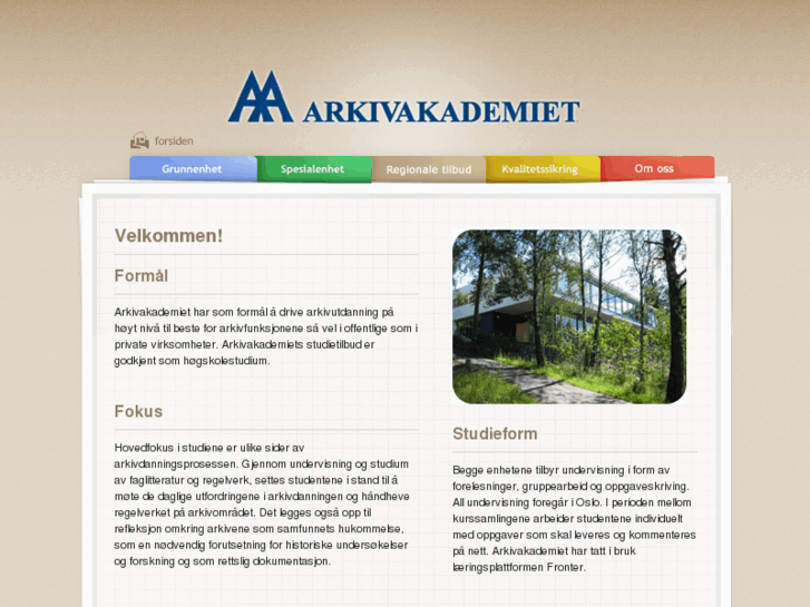 www.arkivakademiet.no