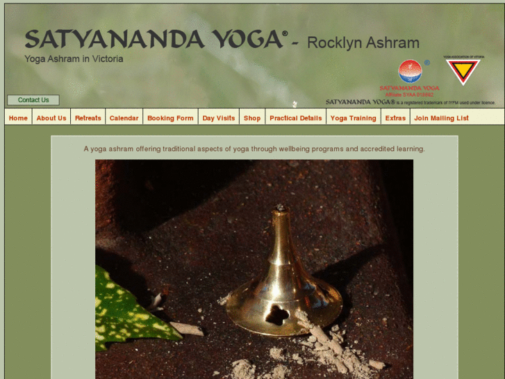 www.yogavic.com