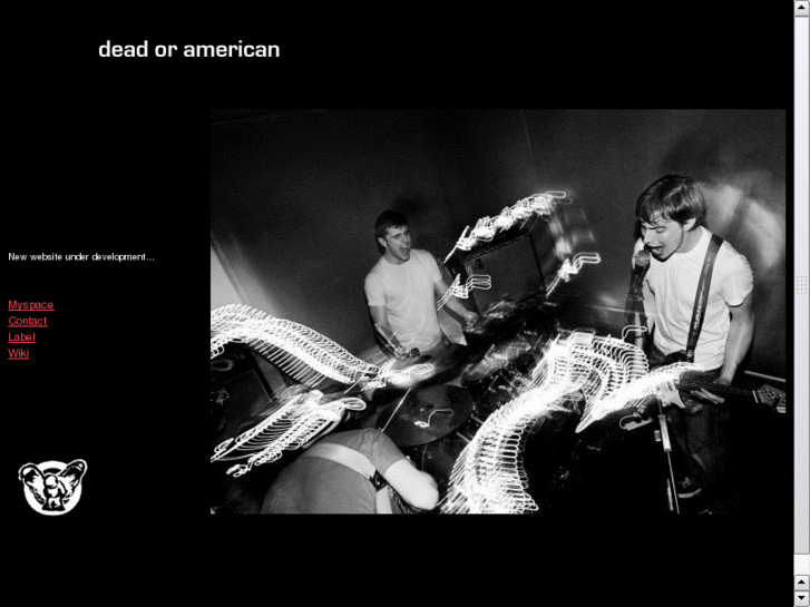 www.deadoramerican.com