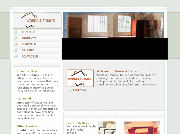 www.woodsandframes.com