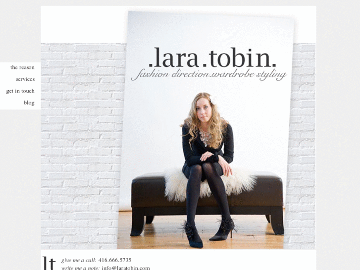www.laratobin.com