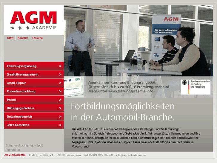 www.agm-akademie.de