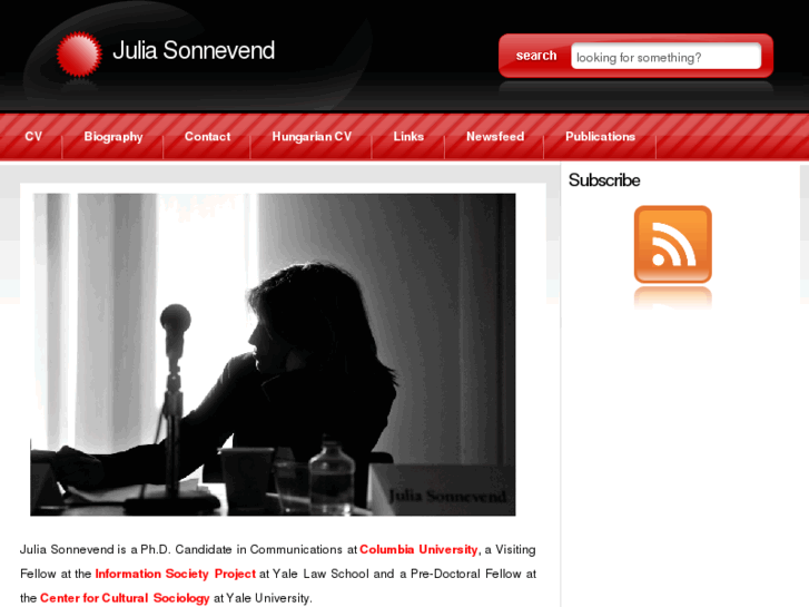 www.julia-sonnevend.com