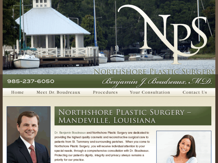 www.boudreauxplasticsurgery.com